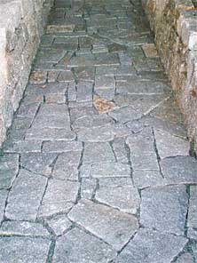 Langes cobblestone on the job
