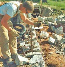 Langes build granite wall